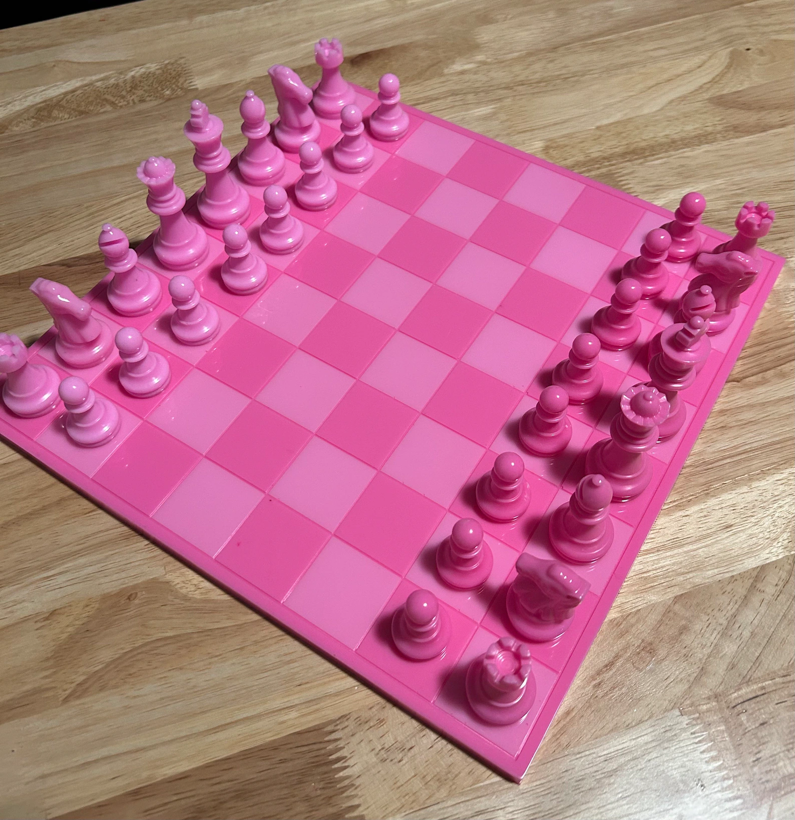 Board Game - Chess - Pink