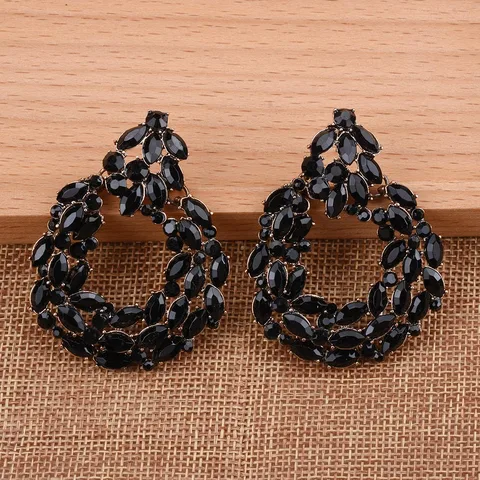 Earing - Black