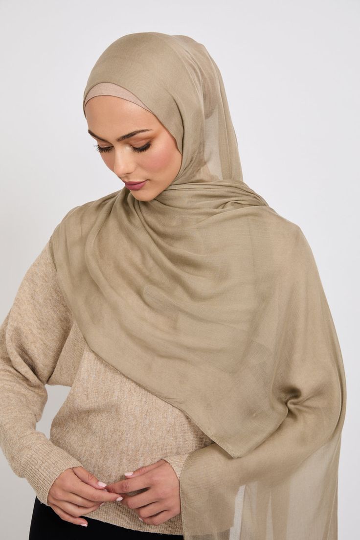 Hijab Pin - Beige