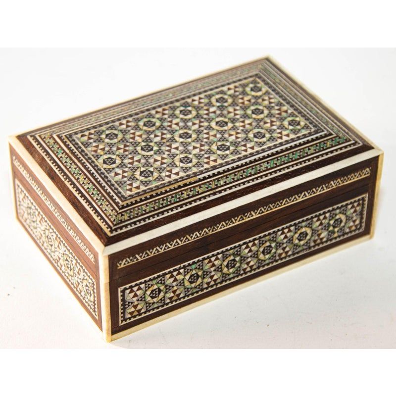 Islamic History - Maroon