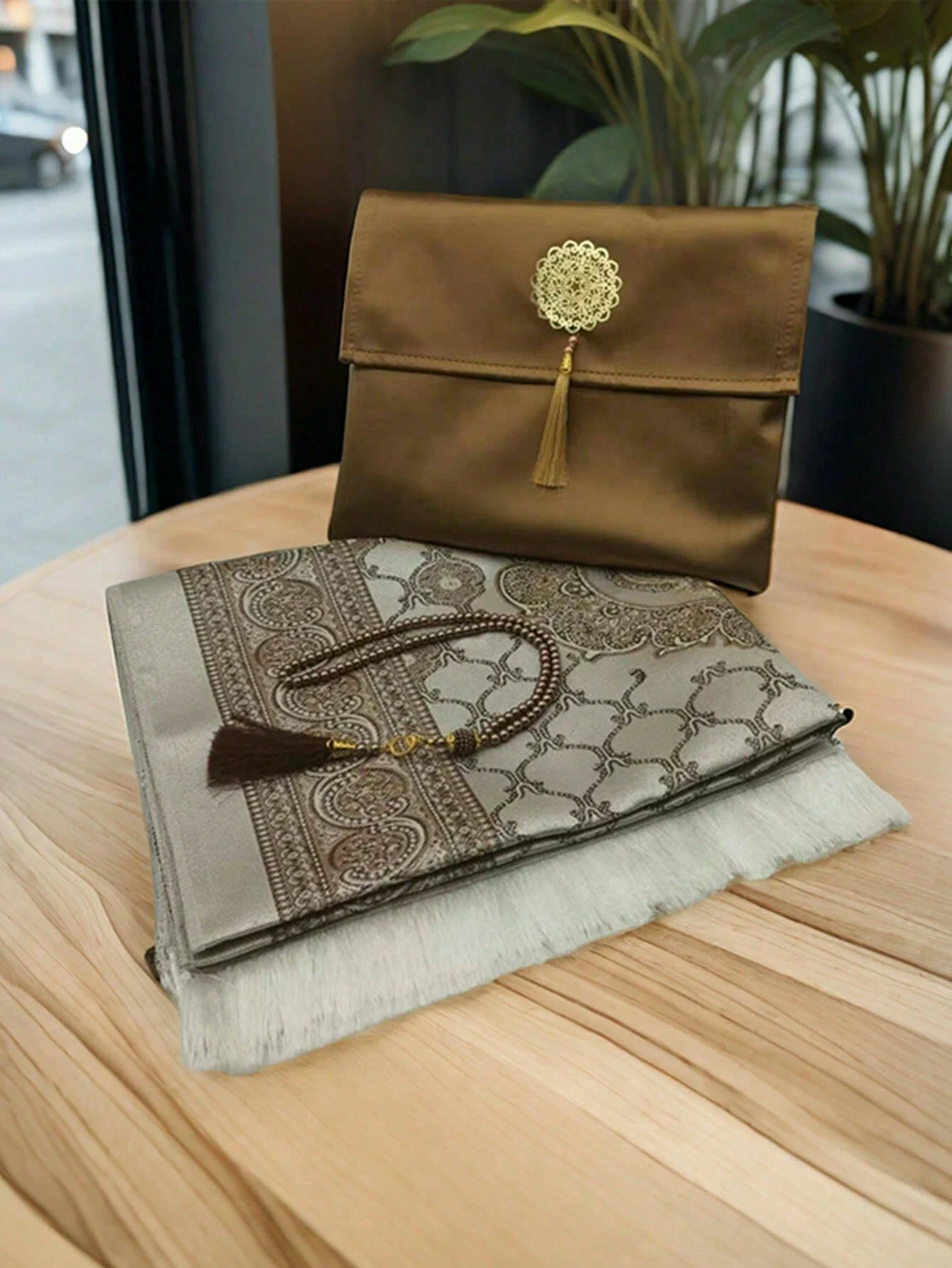 Muslim Gift - Brown