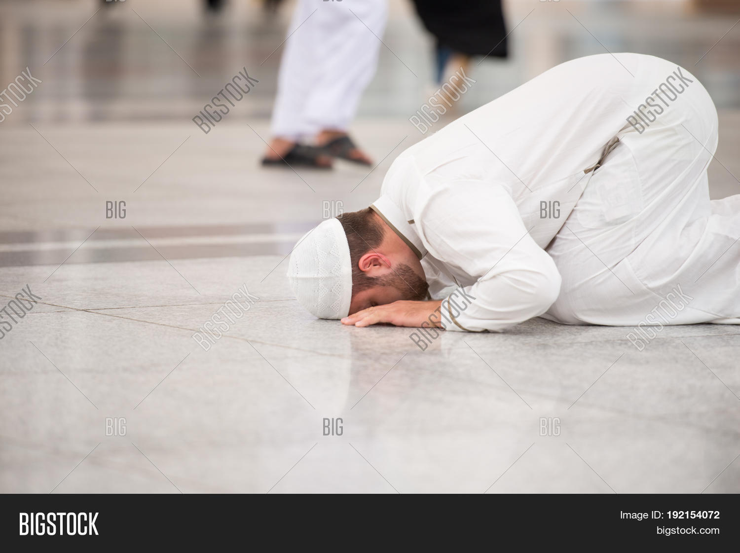 Sajdah - White