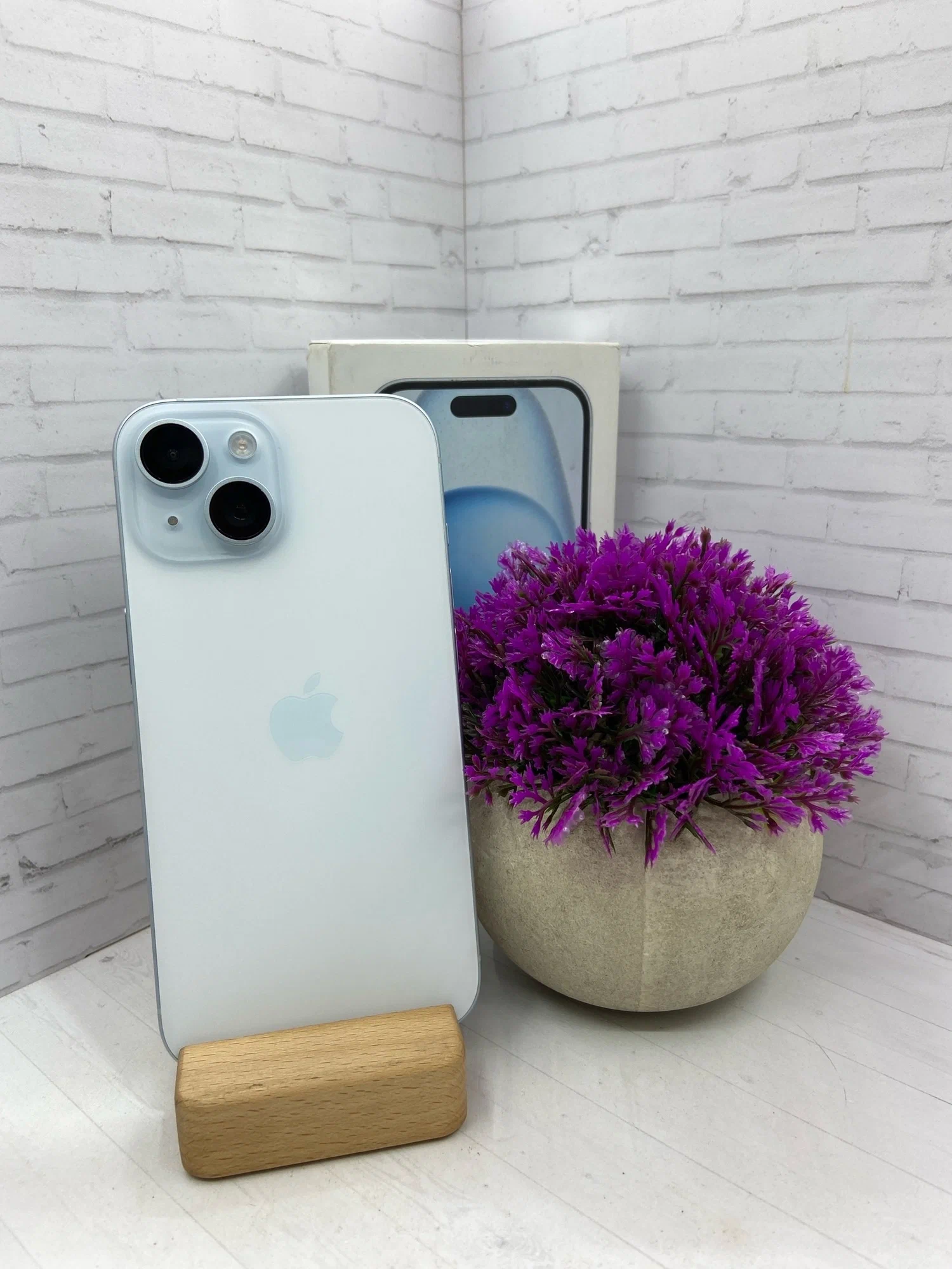 iPhone 15 128GB