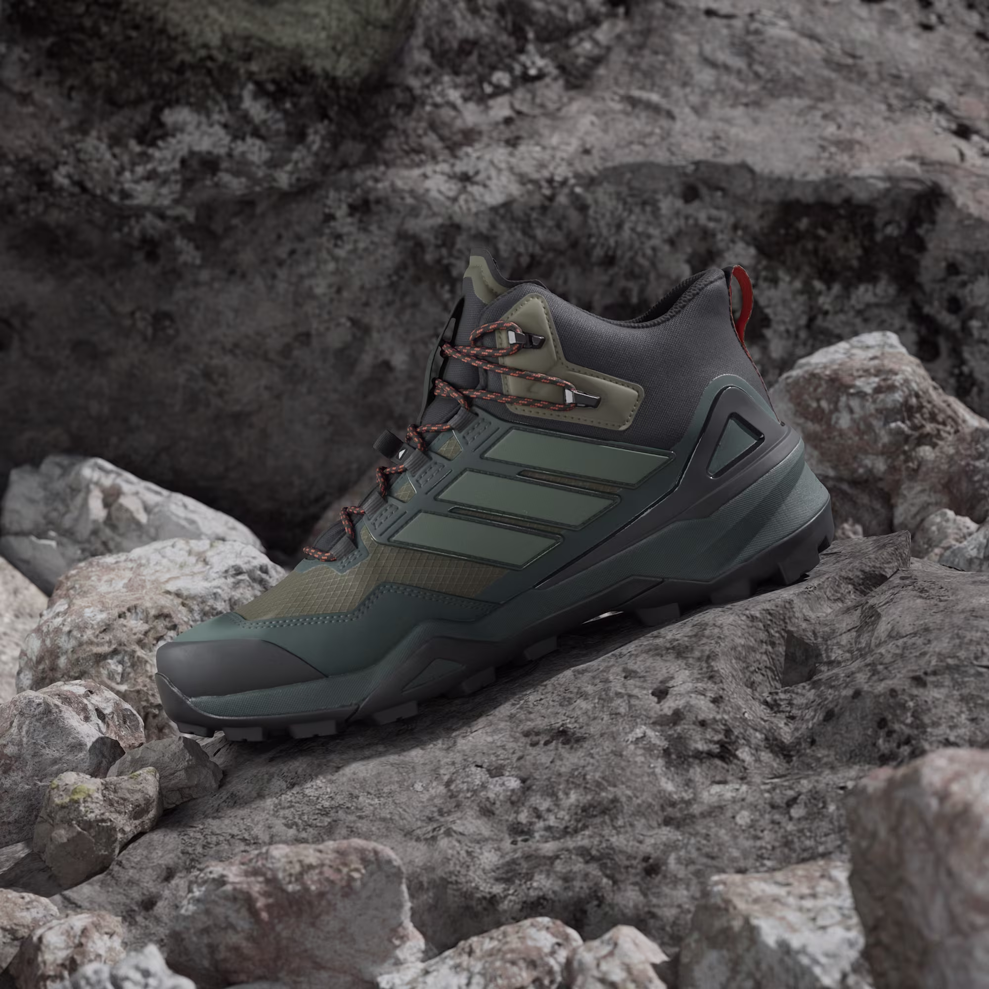 Summit Logger Boot Olive