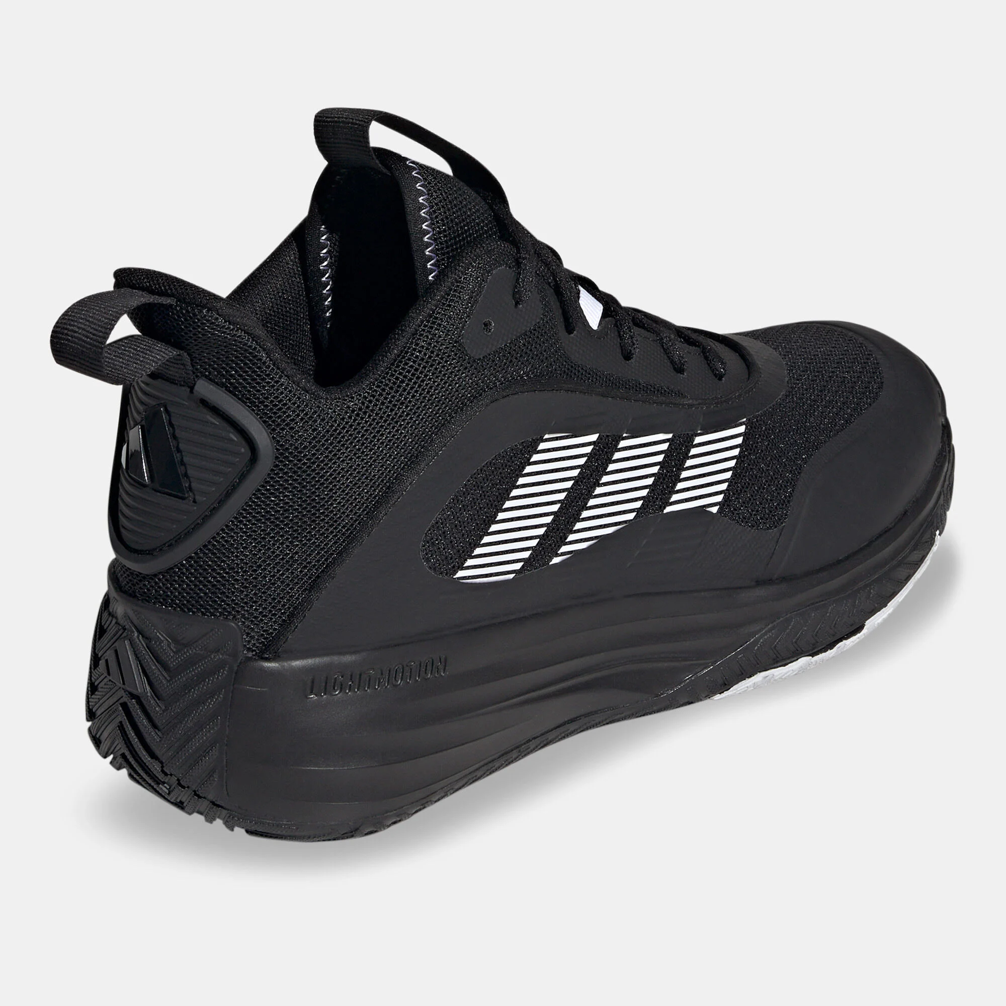 Summit Pro Basketball Shoe Cognac