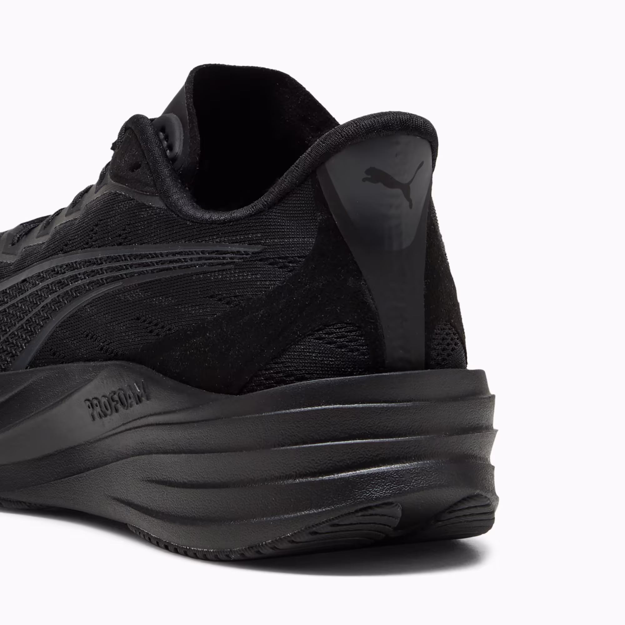 Essential Racing Flat Black