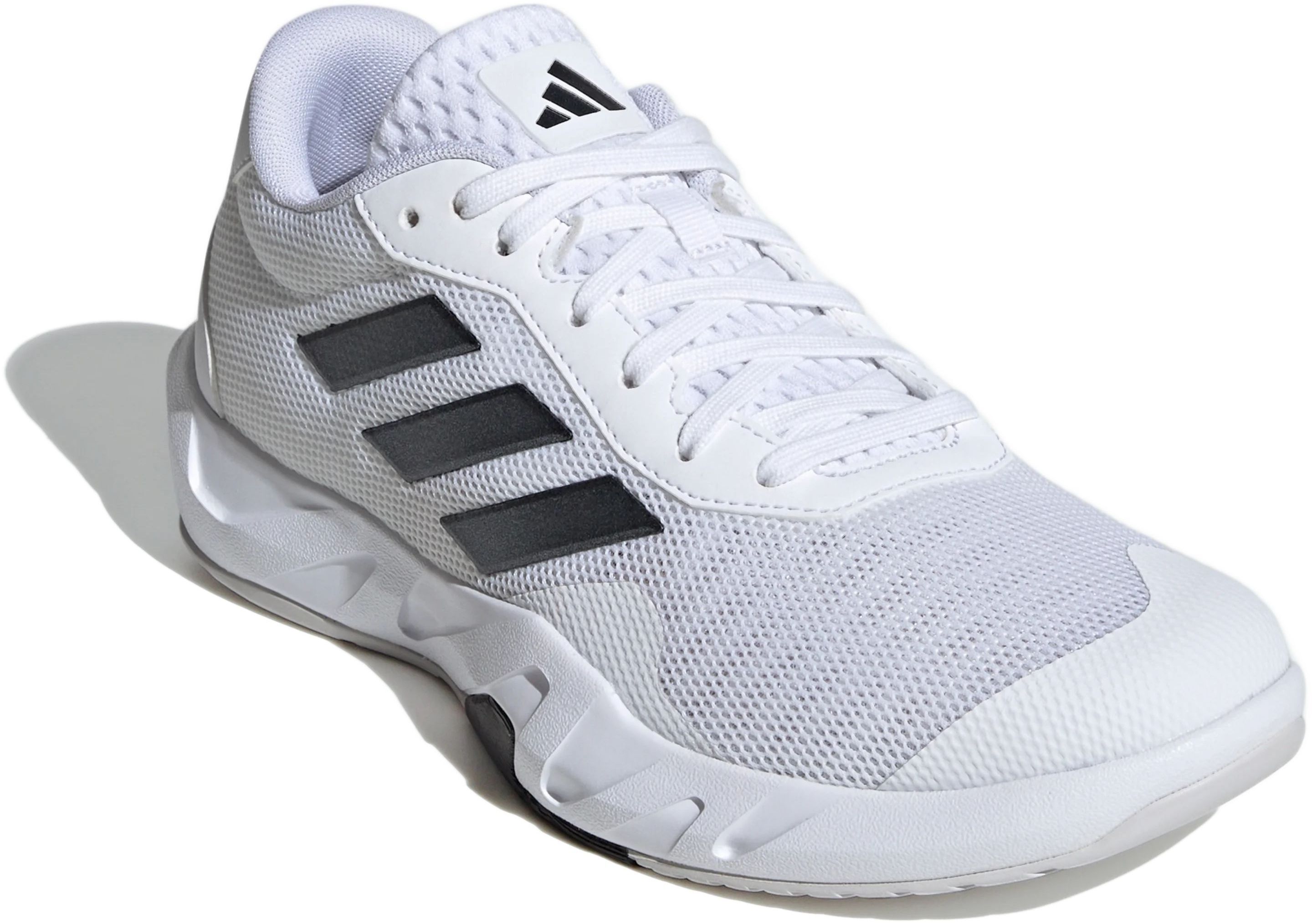 Contemporary Cross Training Shoe White
