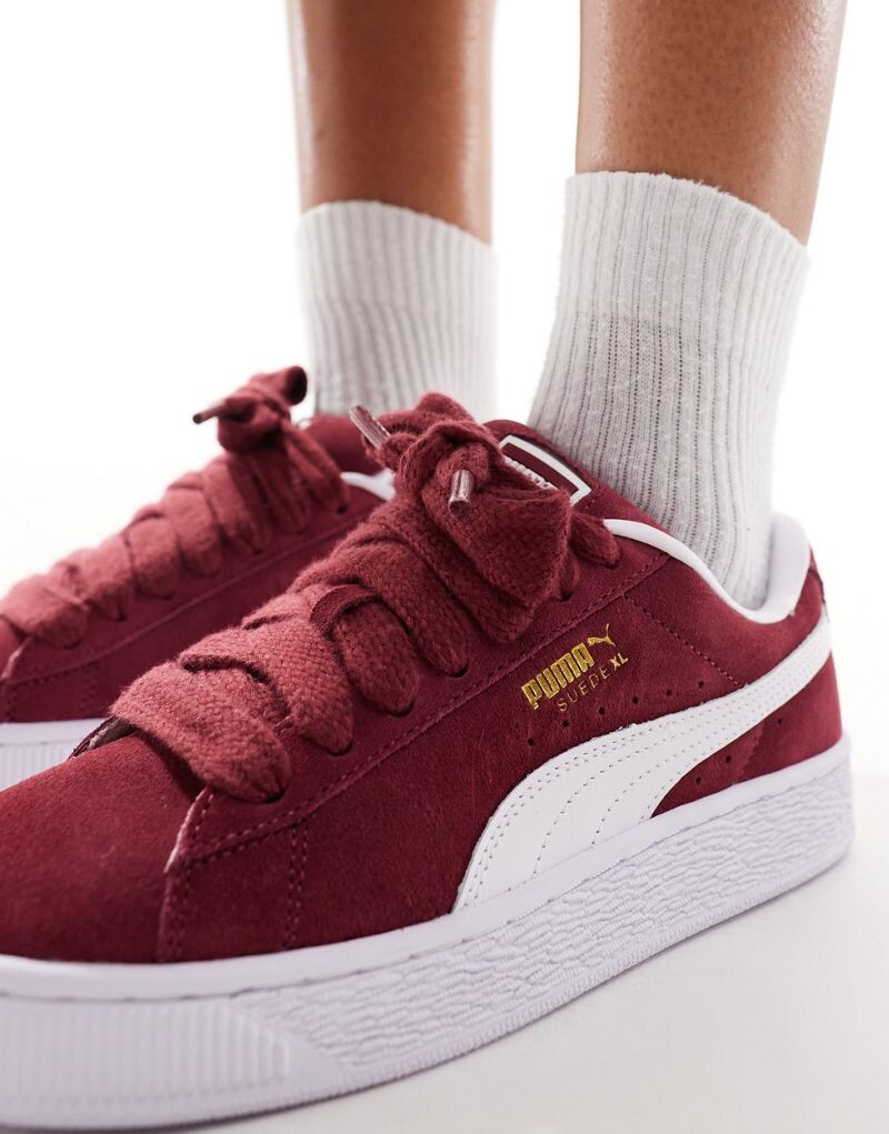 Refined Cushioned Running Shoe Burgundy