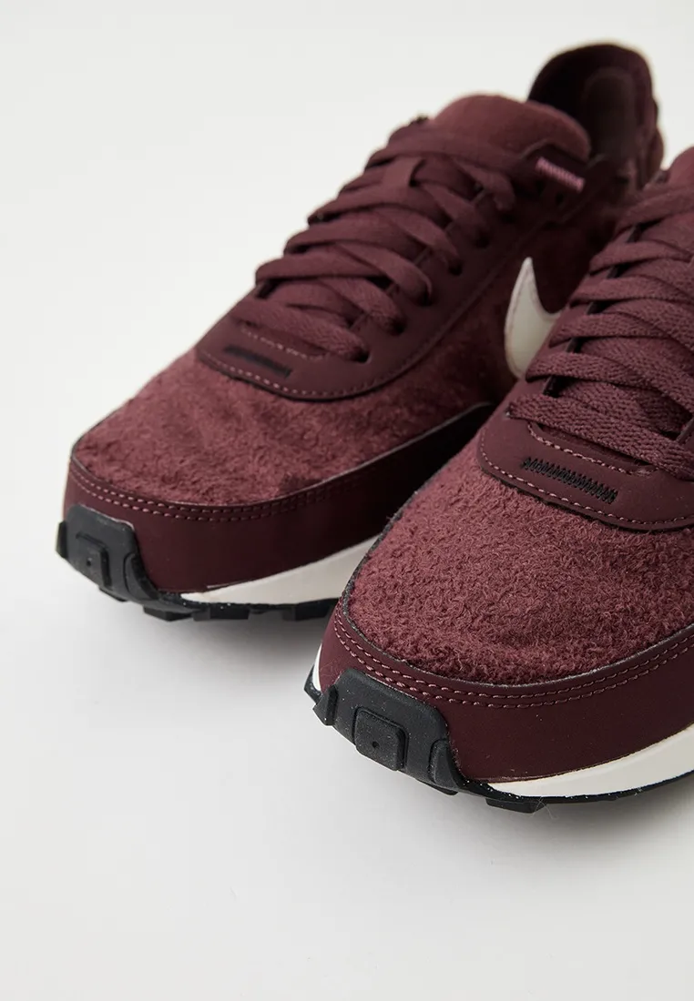Signature Casual Slip-On Bordeaux