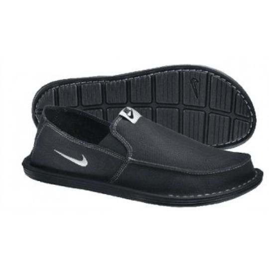 Signature Casual Slip-On Bordeaux