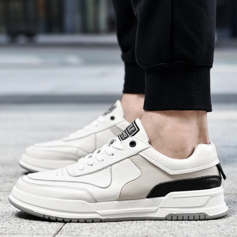 Men's Casual Sneakers