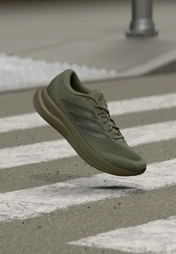 Heritage Lightweight Runner Olive