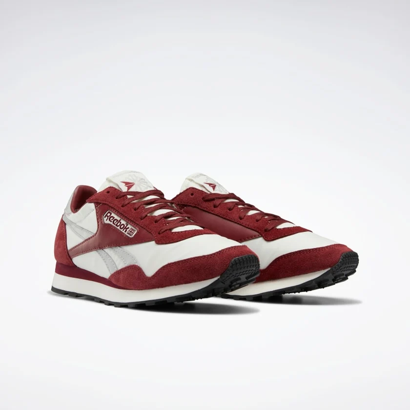 Contemporary Gym Training Shoe Bordeaux
