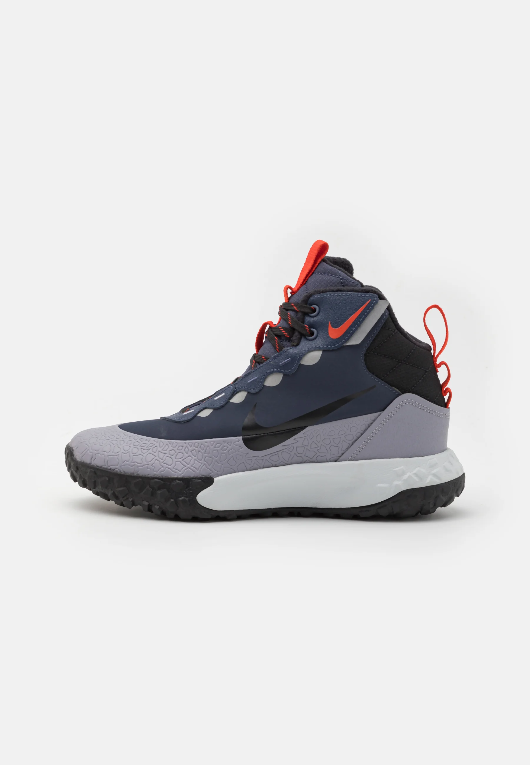 Sleek Day Hiking Shoe Forest