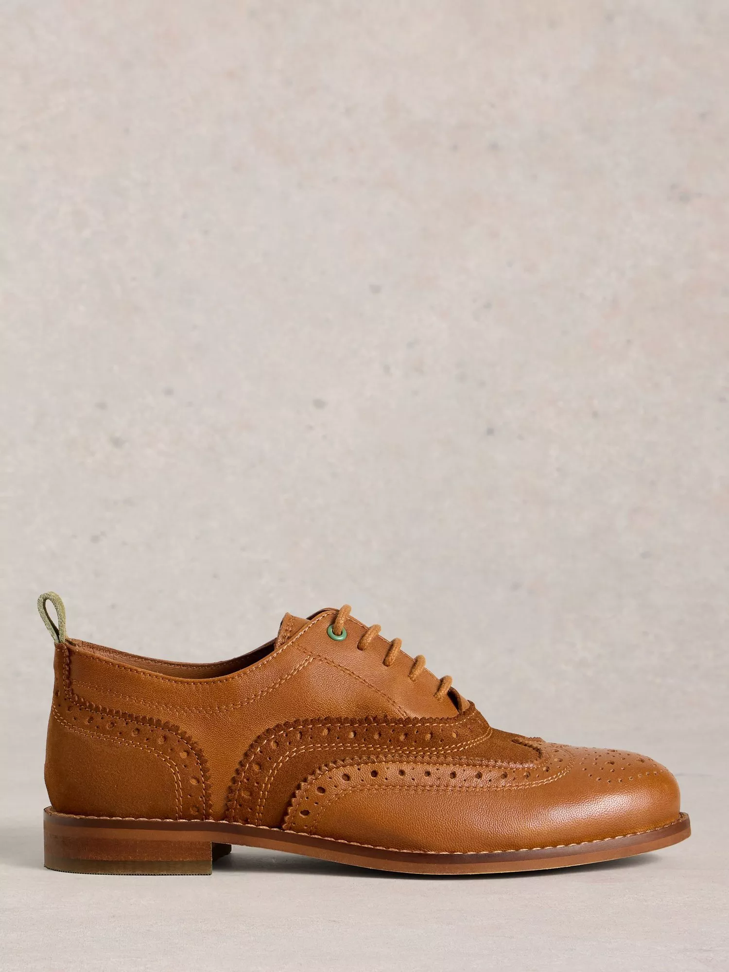 Comfort Brogue Dress Shoe Tan