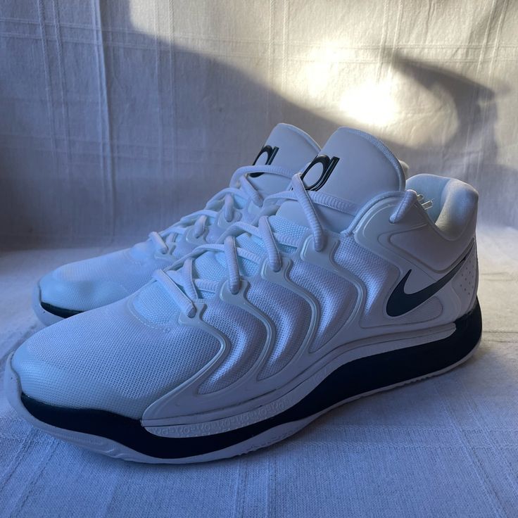 Signature Team Basketball Shoe White