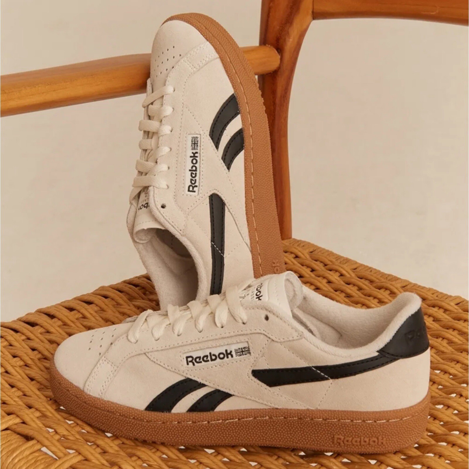Classic Vintage Tennis Shoe Cream