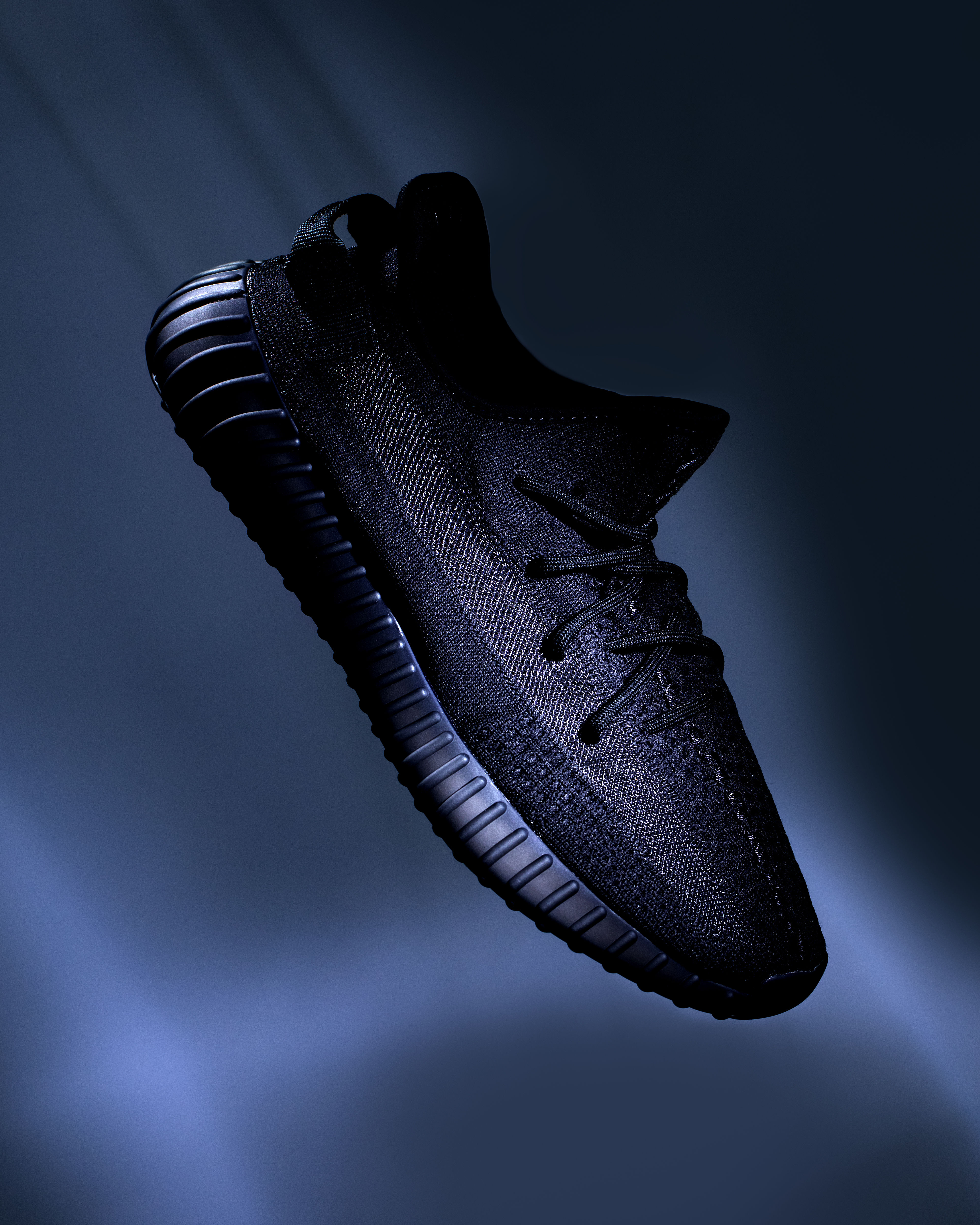 Limited Edition Approach Shoe Onyx