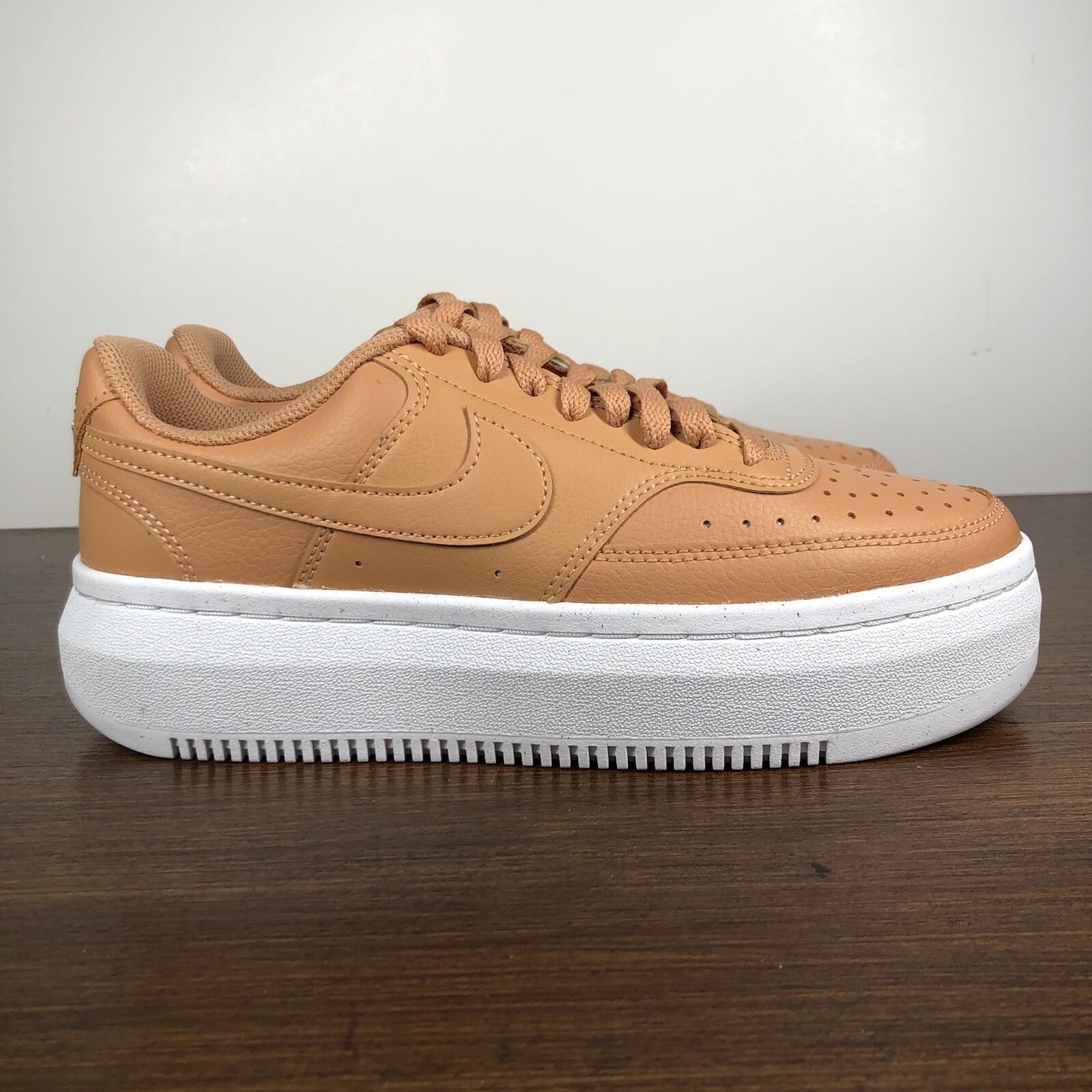 Edge Trekking Shoe Cognac