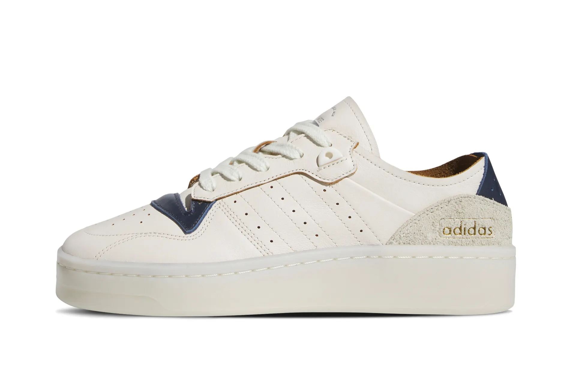 Contemporary Low Top Basketball Shoe Ivory