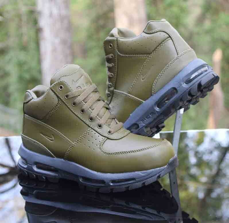Metropolitan Brogue Boot Olive
