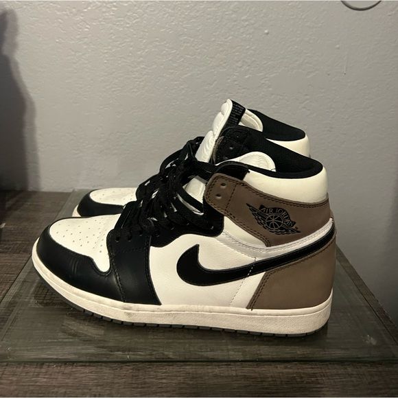 Metropolitan Aerobics Shoe Mocha