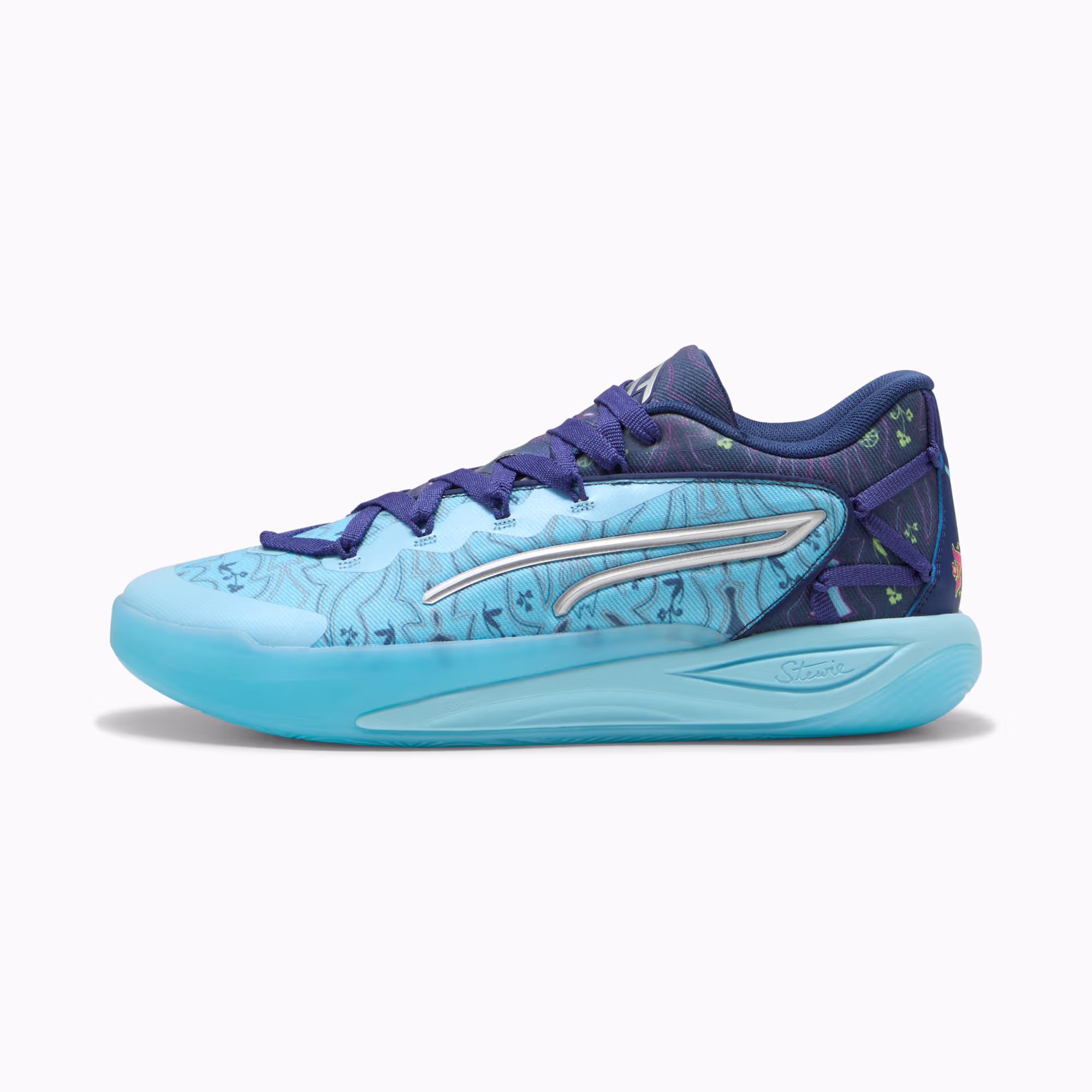 Sleek Low Top Basketball Shoe Indigo