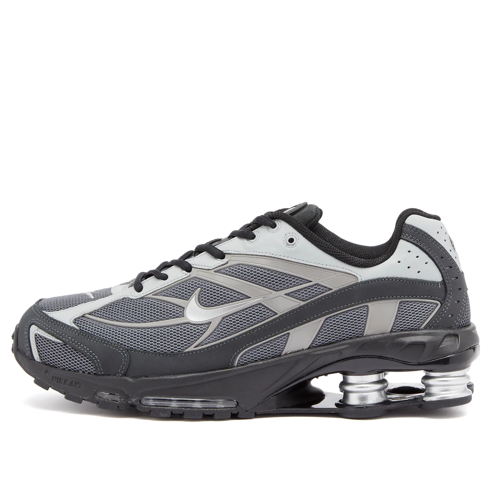 Premium Weekend Sneaker Graphite