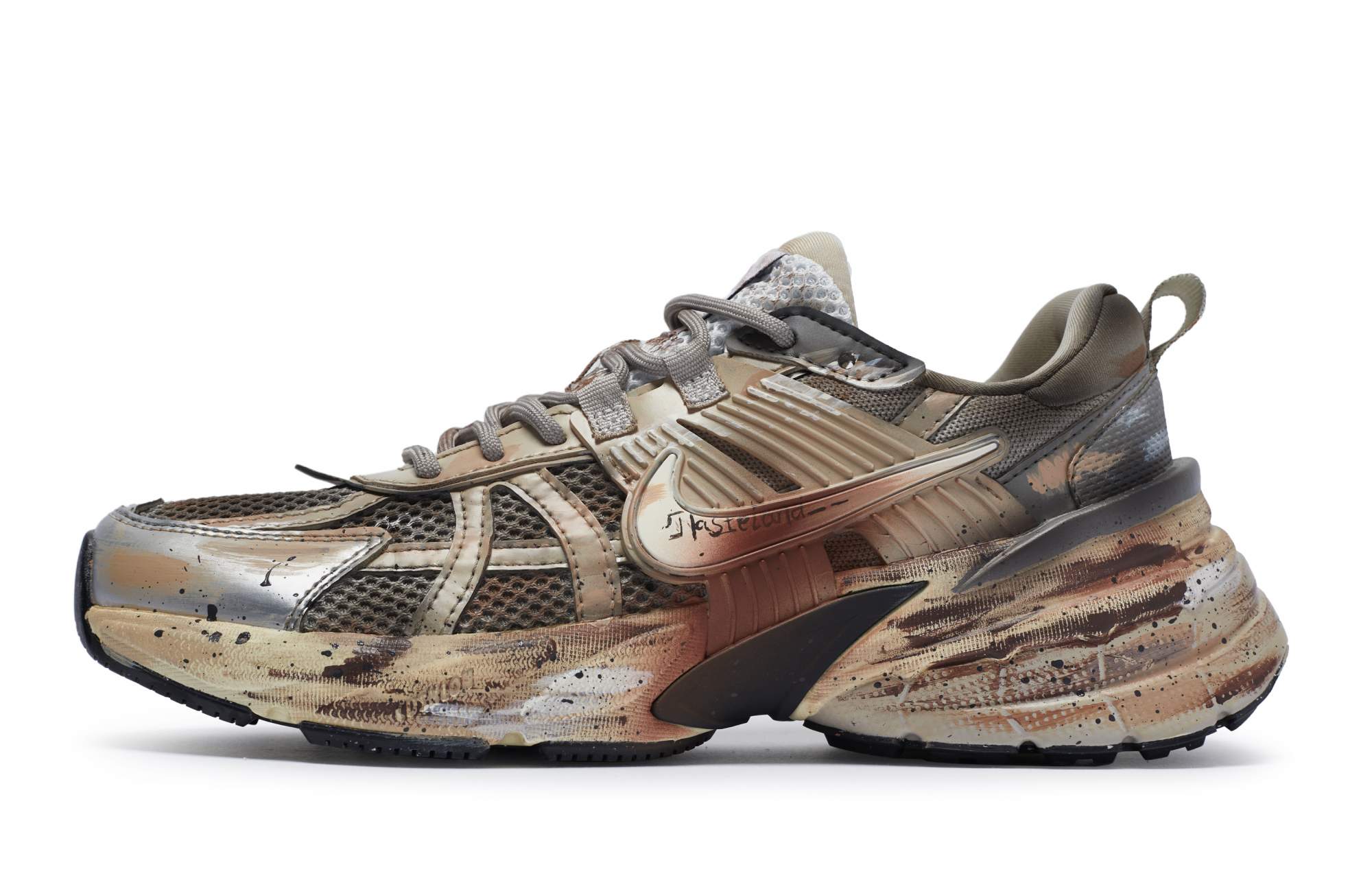 Tech Cushioned Running Shoe Brown