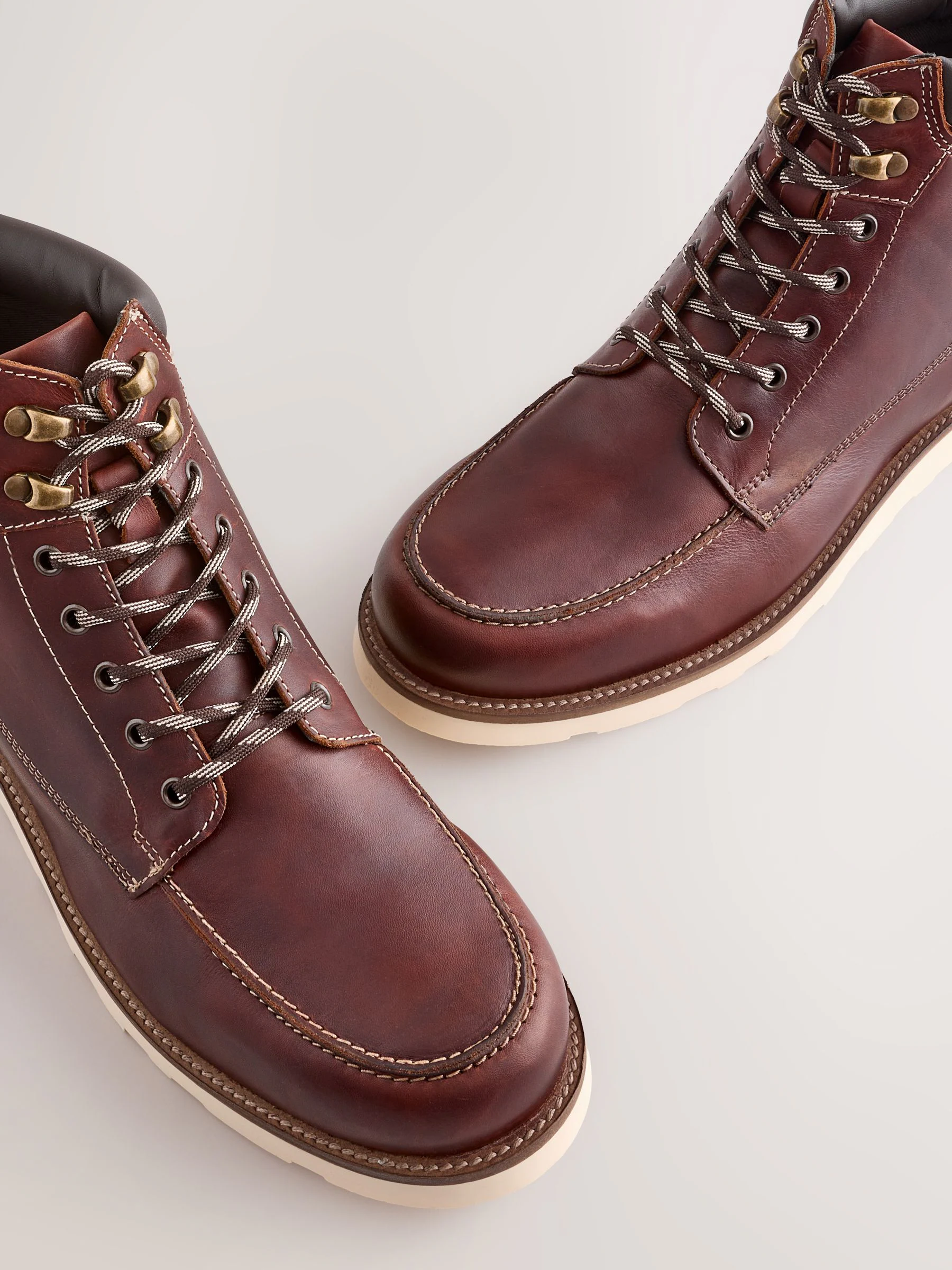 Tech Lace-Up Boot Burgundy