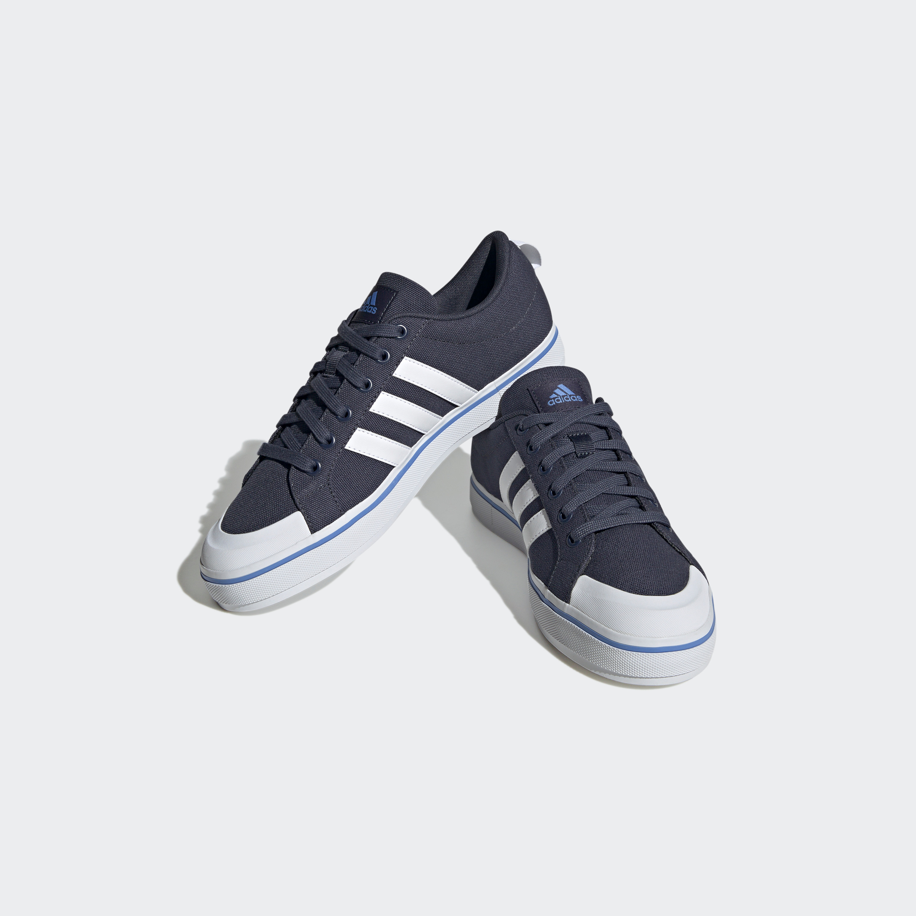 Signature Canvas Sneaker Sand