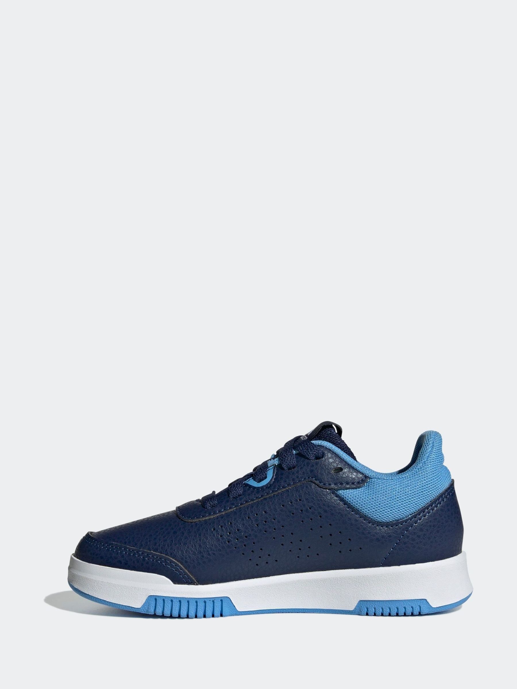 Classic Cross Training Shoe Navy