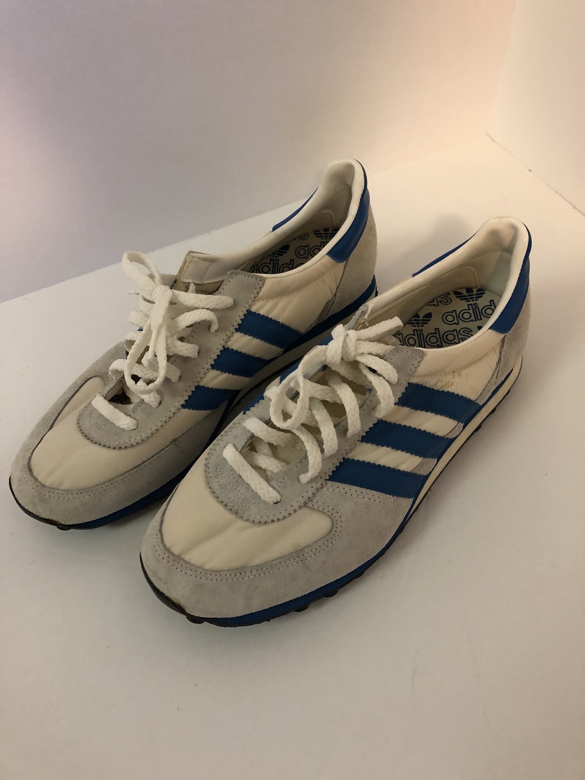 Classic Retro Sneaker Sand
