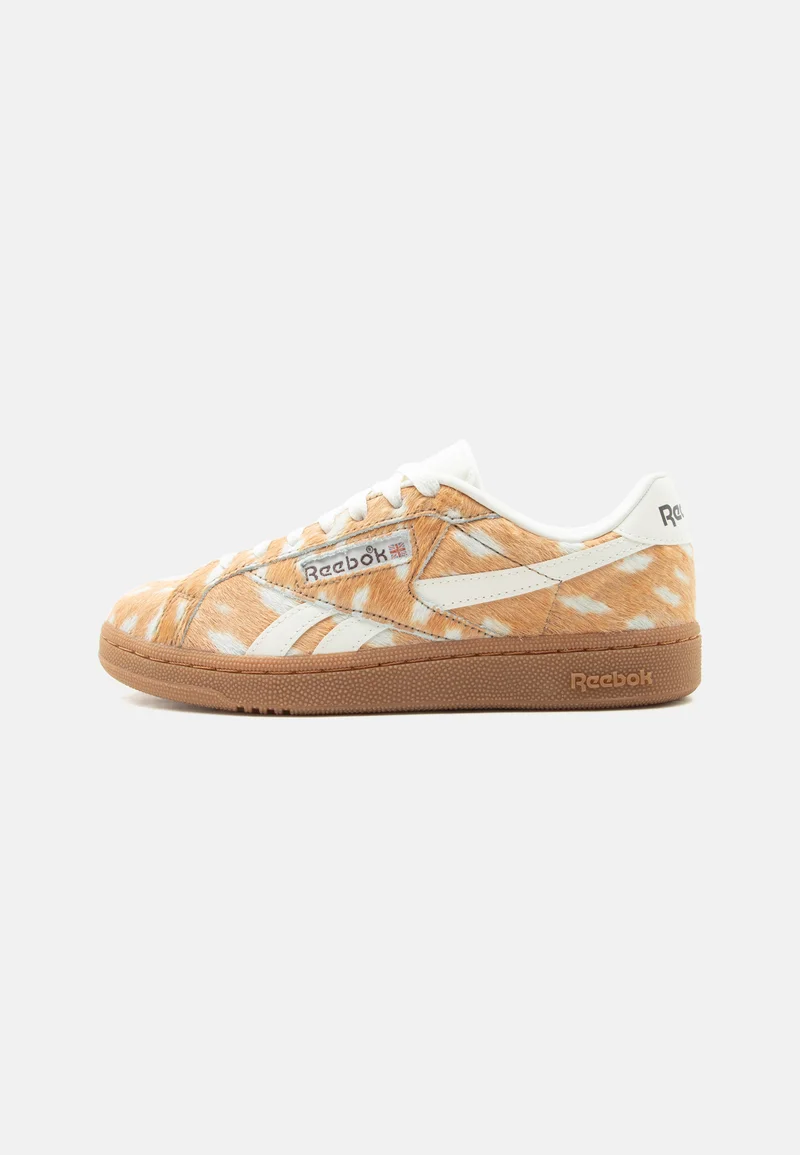 Contemporary Lightweight Runner Espresso