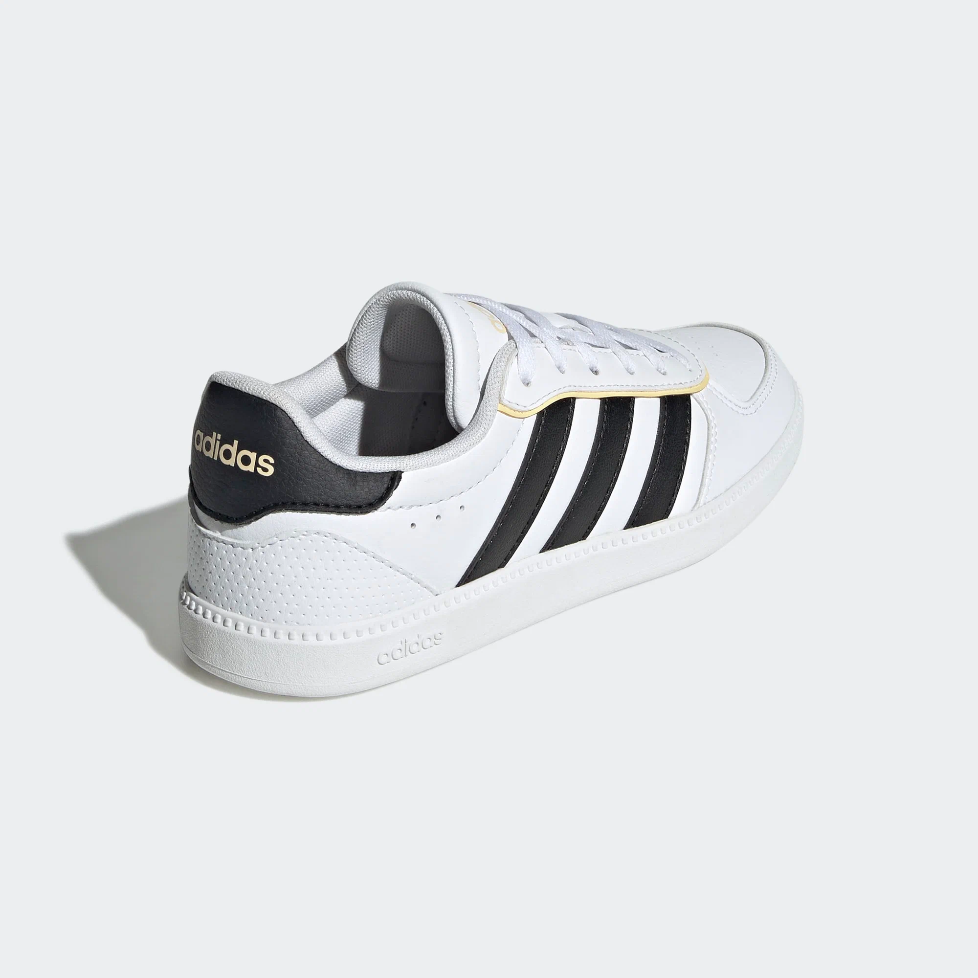 Sleek All-Court Basketball Shoe White