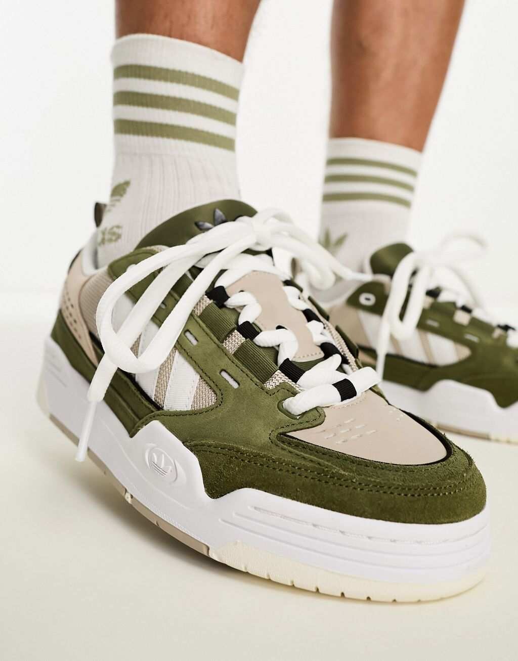 Luxury Mid Top Basketball Shoe Khaki