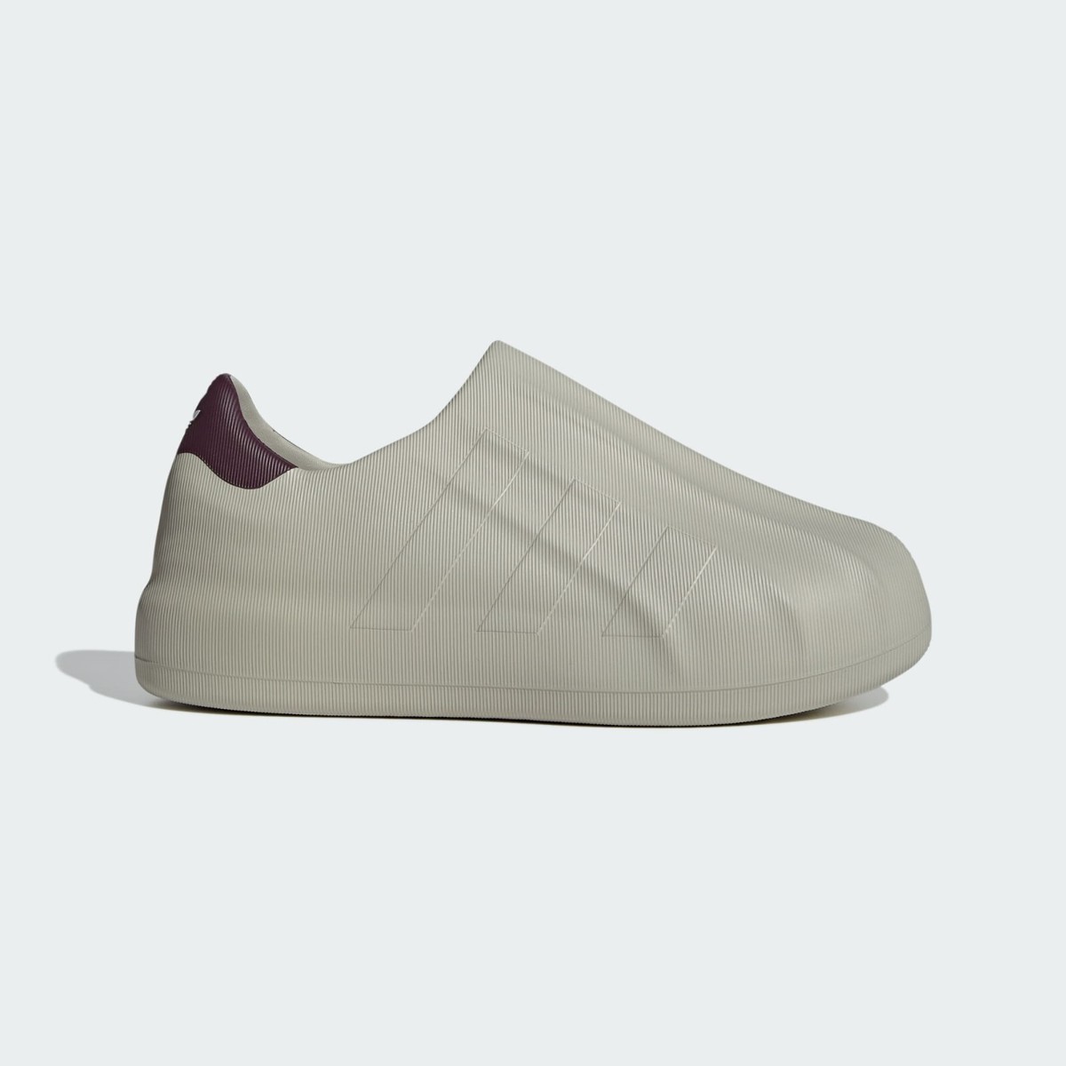 Apex Slip-On Sneaker Beige