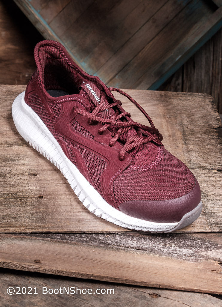 Flex Motion Control Shoe Burgundy