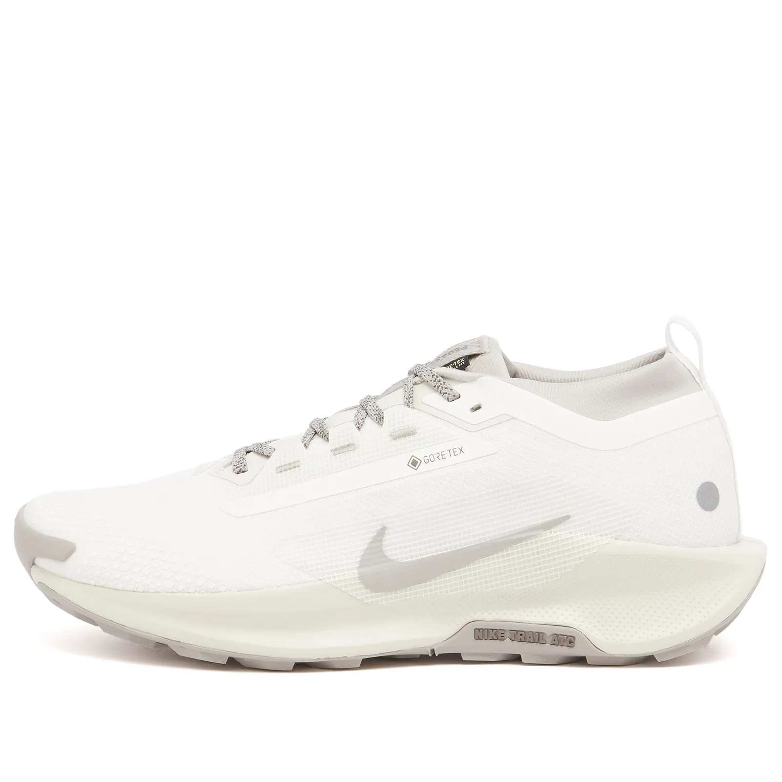 Bold Trail Running Shoe White