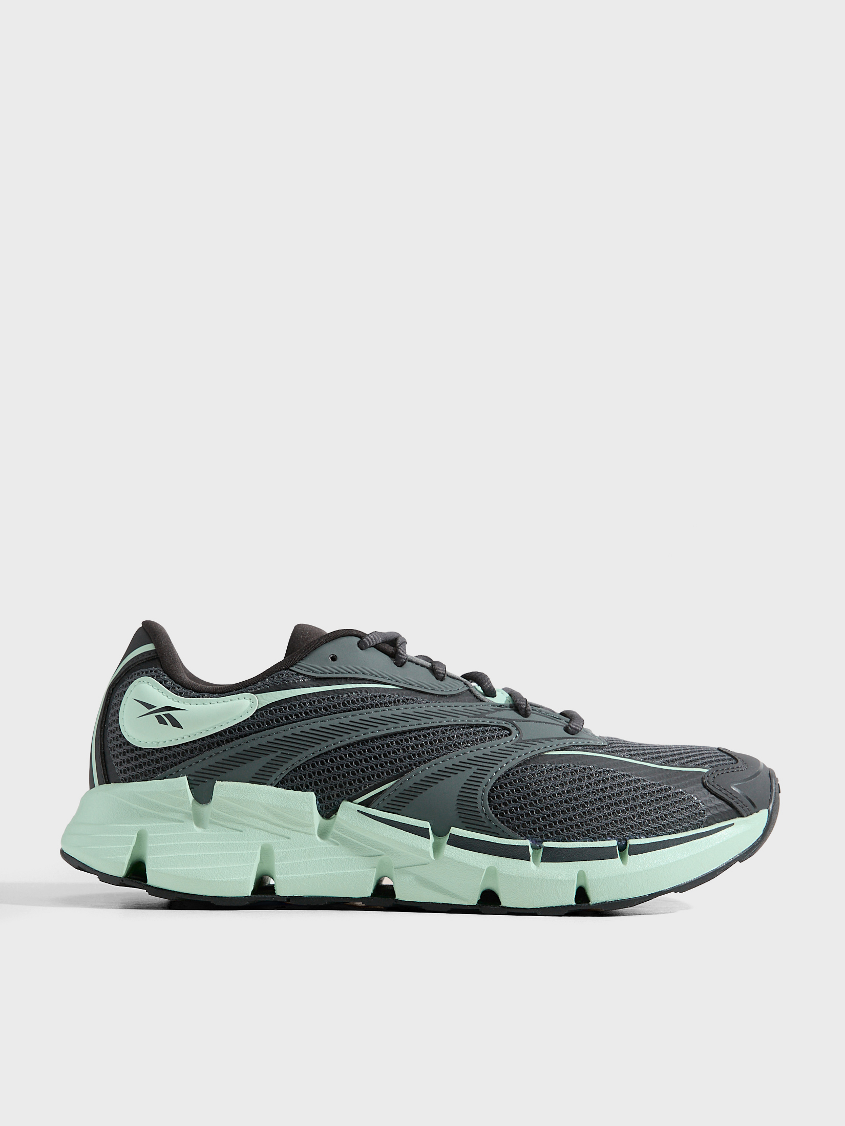 Contemporary Long Distance Runner Slate