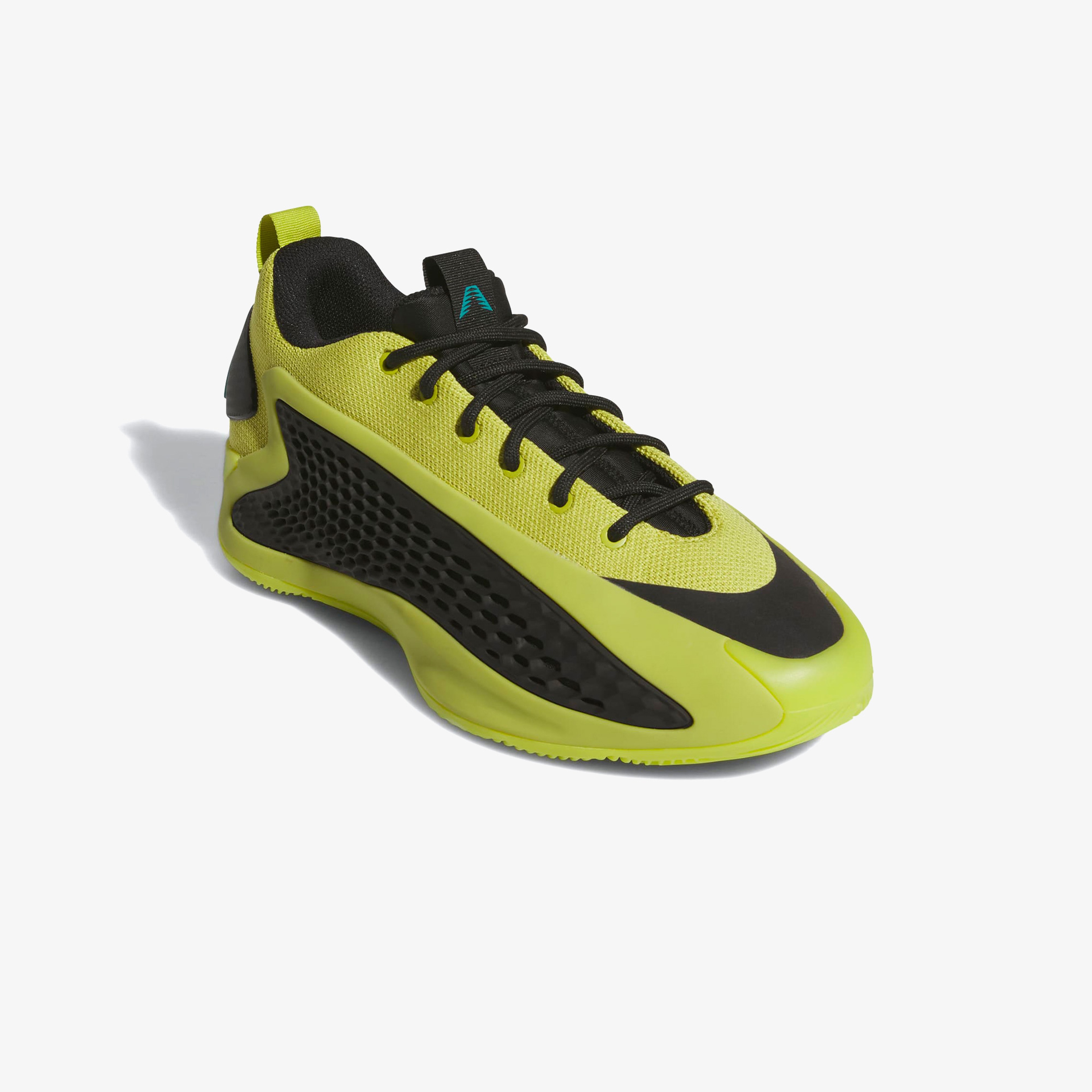 Edge Indoor Basketball Shoe Tan