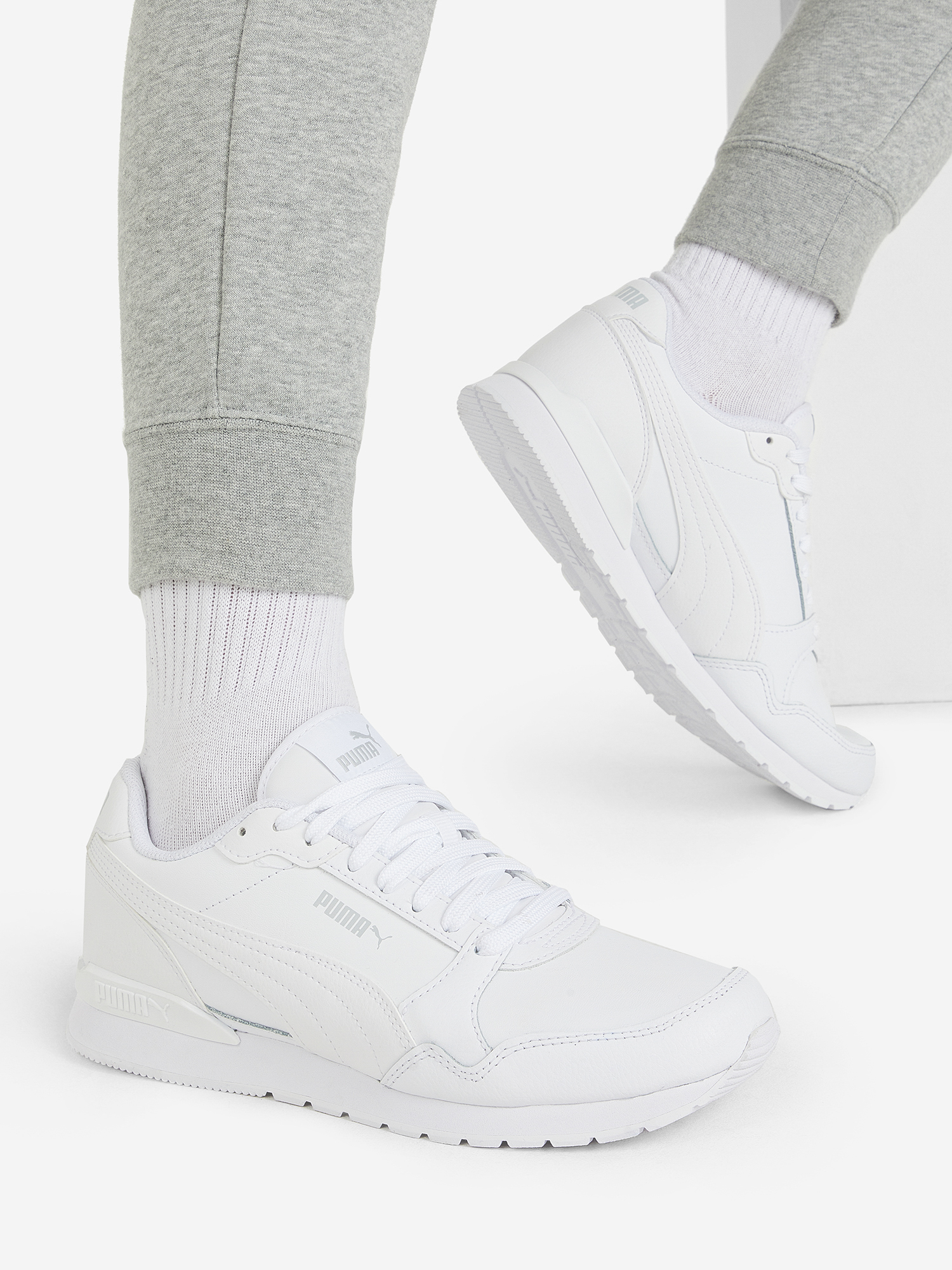 Refined Long Distance Runner White