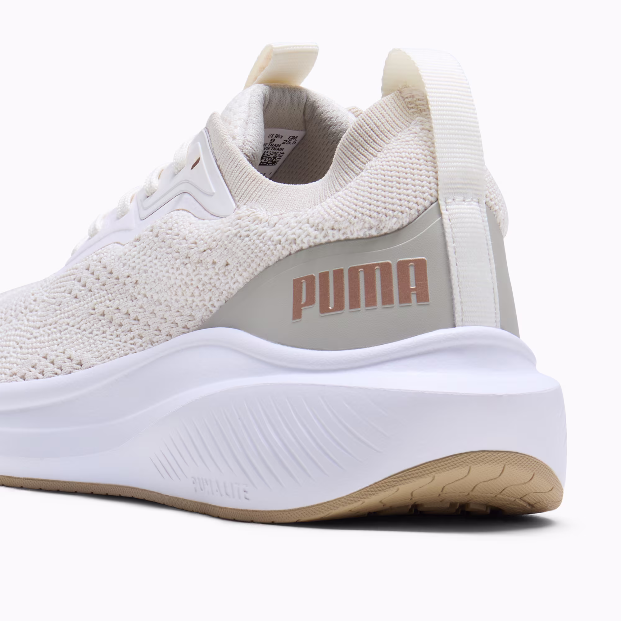 Classic Trail Running Shoe Ivory