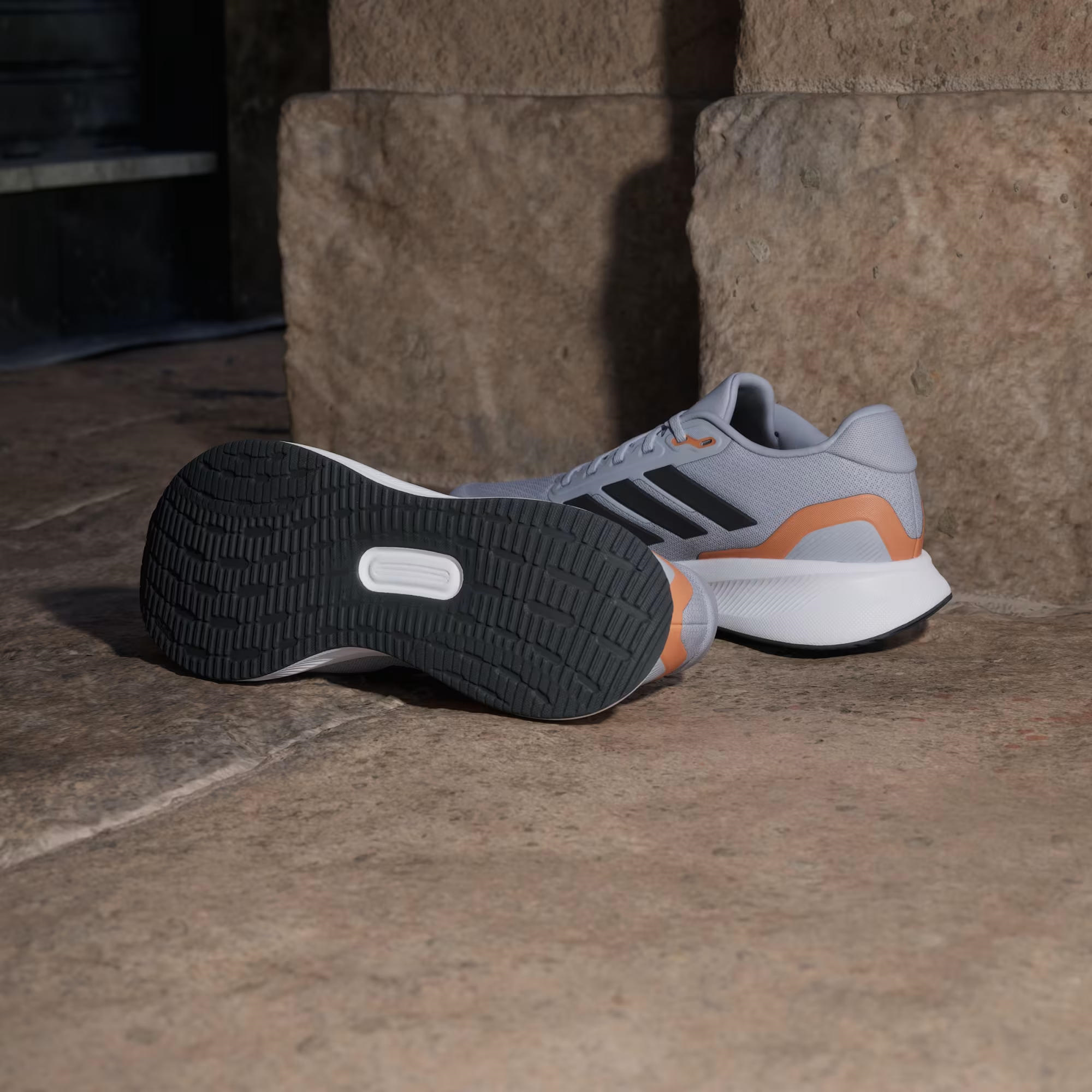 Velocity Recovery Running Shoe Grey