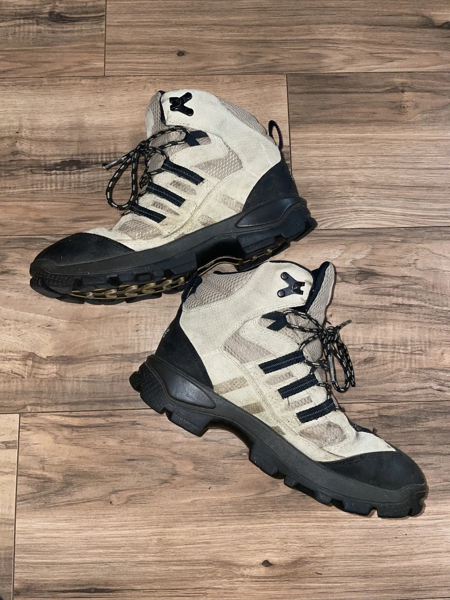 Heritage Motion Control Shoe Walnut