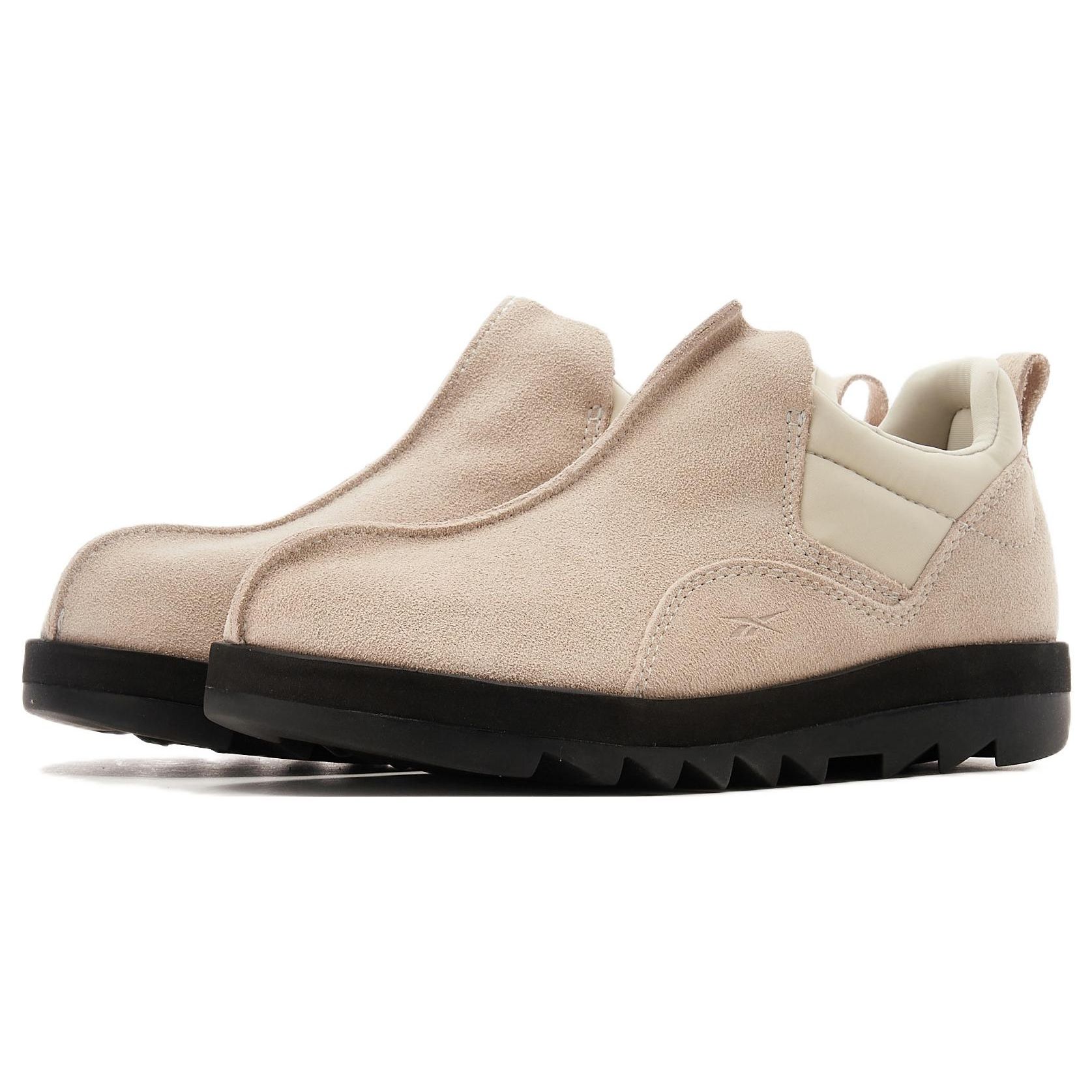 Momentum Walking Shoe Beige