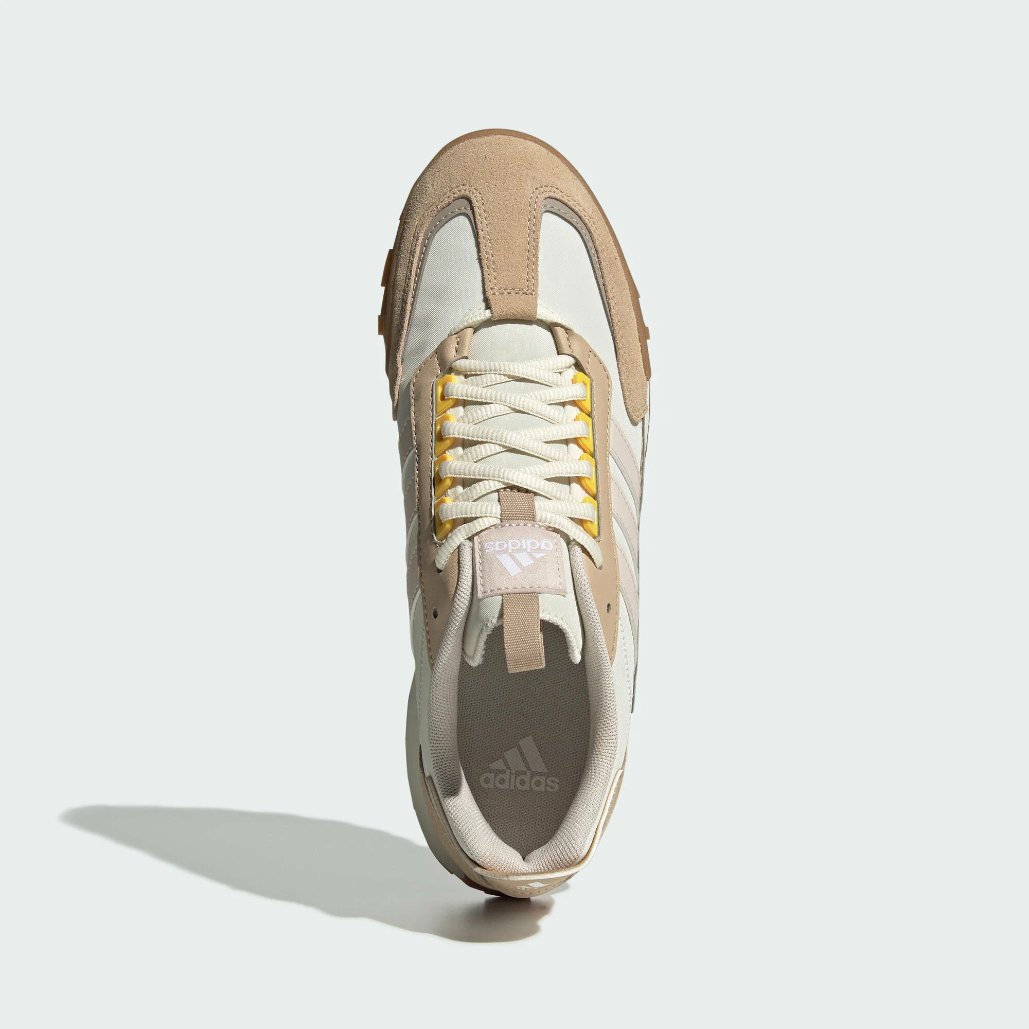 Modern Cushioned Running Shoe Ivory