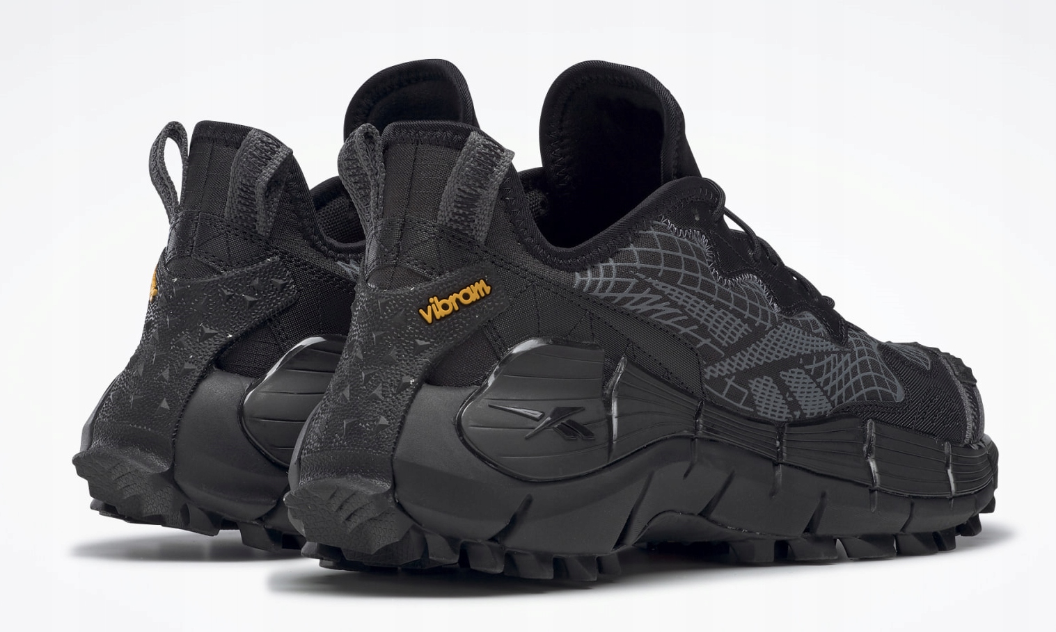 Edge Trekking Shoe Black