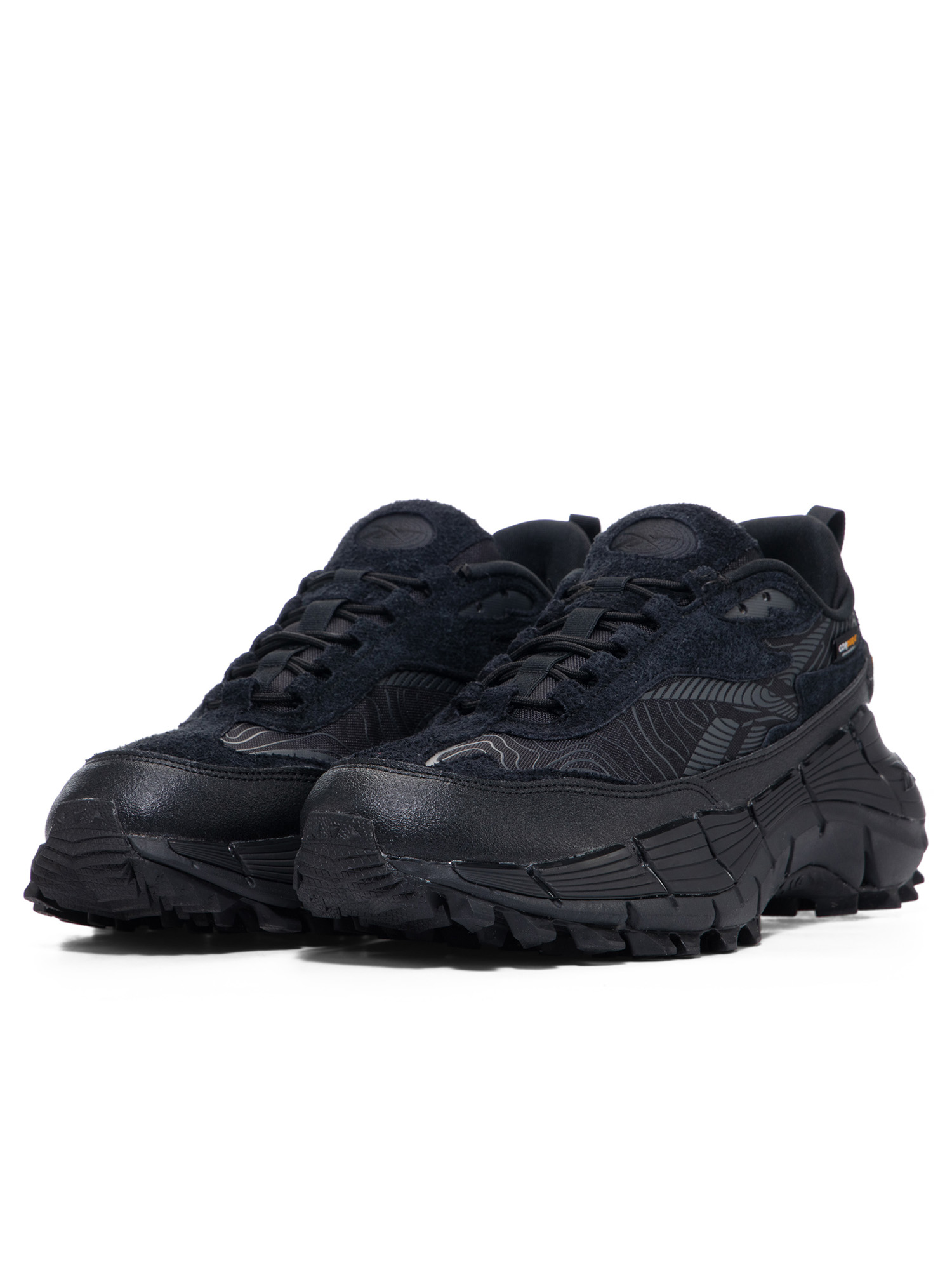 Edge Trekking Shoe Black