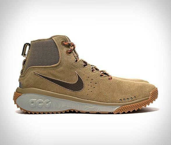 Signature Approach Hiking Boot Sand